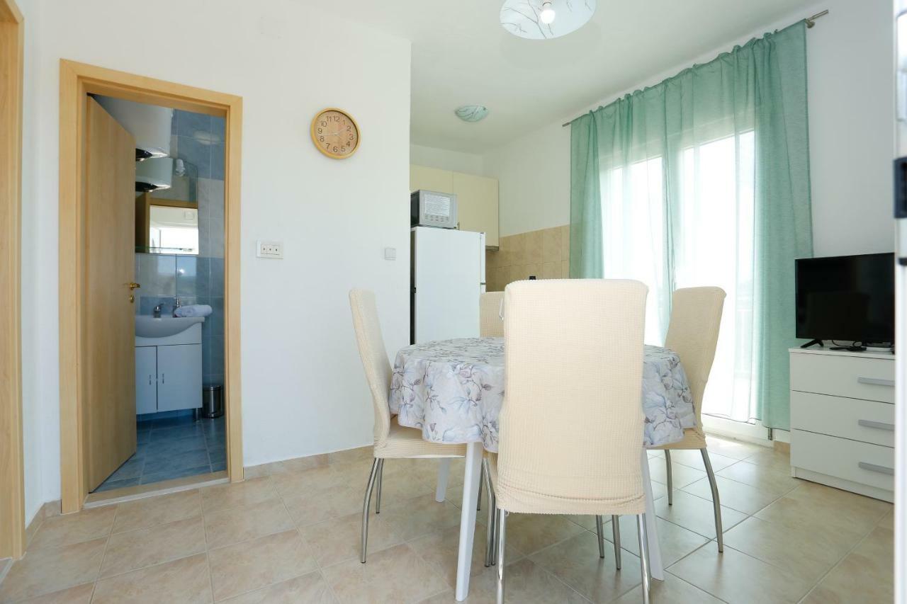 Apartman Paula 1 Διαμέρισμα Vinišće Εξωτερικό φωτογραφία